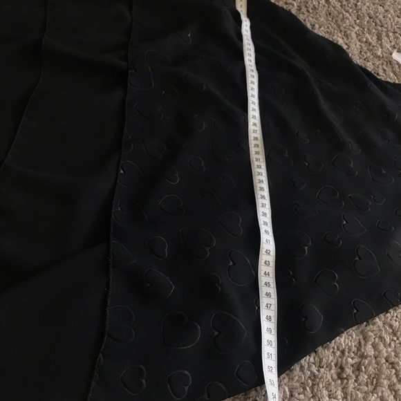 Sleeveless black shirt - Picture 6 of 7